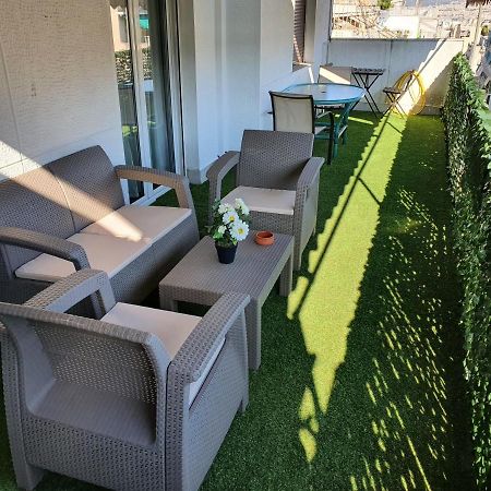 Apartmán Pedion Areos Park 4 Center 4 Atény Exteriér fotografie